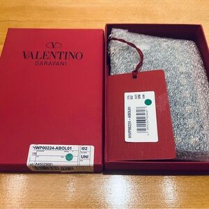 VALENTINO Garavani Rockstud Leather Case iPhone 5 5S SE (2016) screen 4" MRP$475